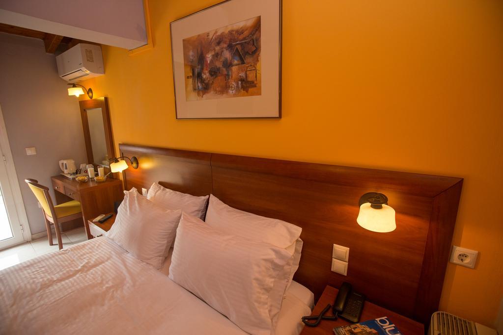 Mirabel Citycenter Hotel Argostoli  Ngoại thất bức ảnh