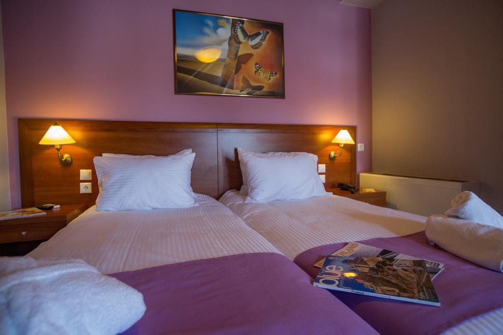 Mirabel Citycenter Hotel Argostoli  Ngoại thất bức ảnh